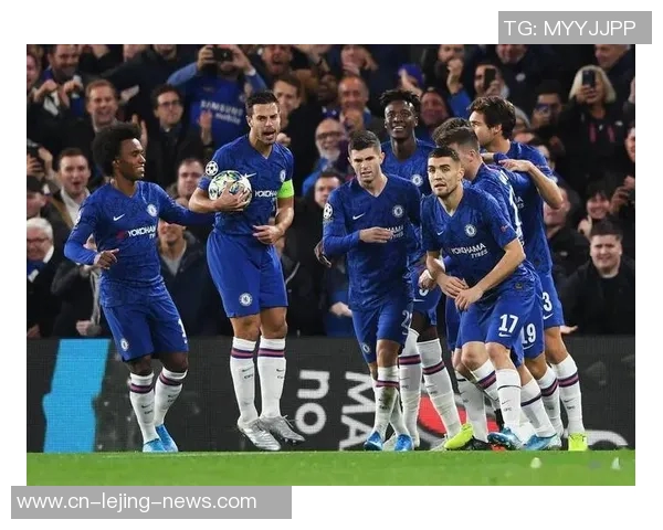 足总杯惊心动魄阿森纳逆转巴黎圣日耳曼绝杀引发争议判罚热议