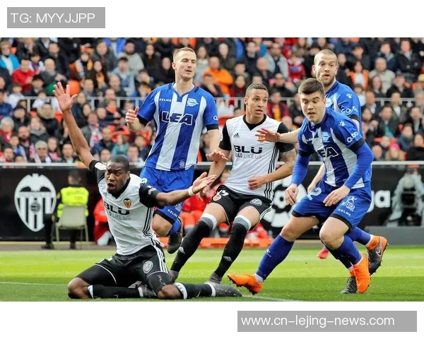 友谊赛精彩回顾：多特蒙德轻取巴萨乌龙球引发全场欢呼